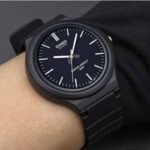 CASIO Standard MW-240-1E karóra - Image 2